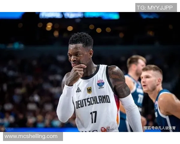 丹尼斯施罗德的篮球之路与职业生涯的辉煌成就分析