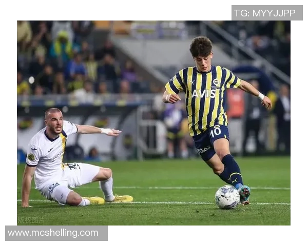 利云特与巴塞罗那精彩对决比分揭晓赛季最新战绩分析