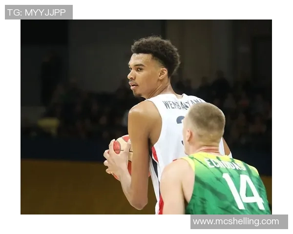 文班亚马法国队首秀狂砍27分轻取意大利吸引NBA球探关注